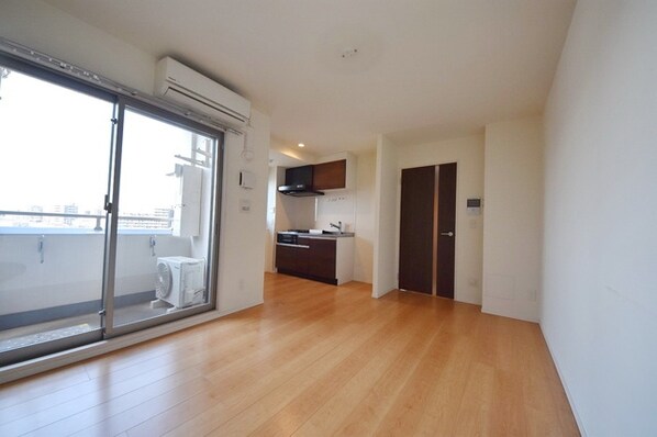 ポルト ドゥ ヴァンドームの物件内観写真